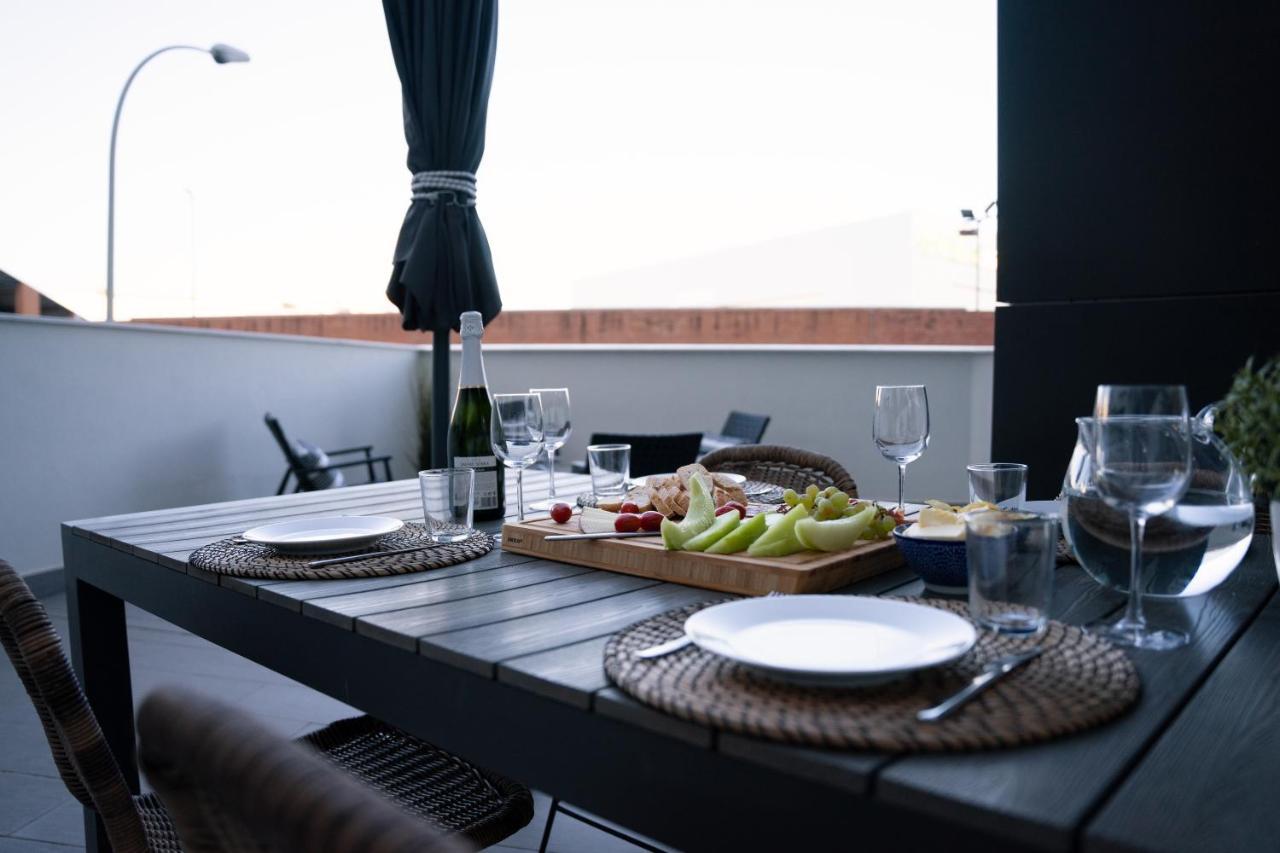 מאלגה Central Premium Pool Terrace New מראה חיצוני תמונה