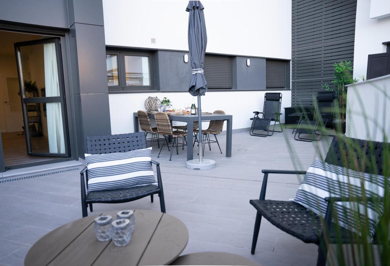 מאלגה Central Premium Pool Terrace New מראה חיצוני תמונה