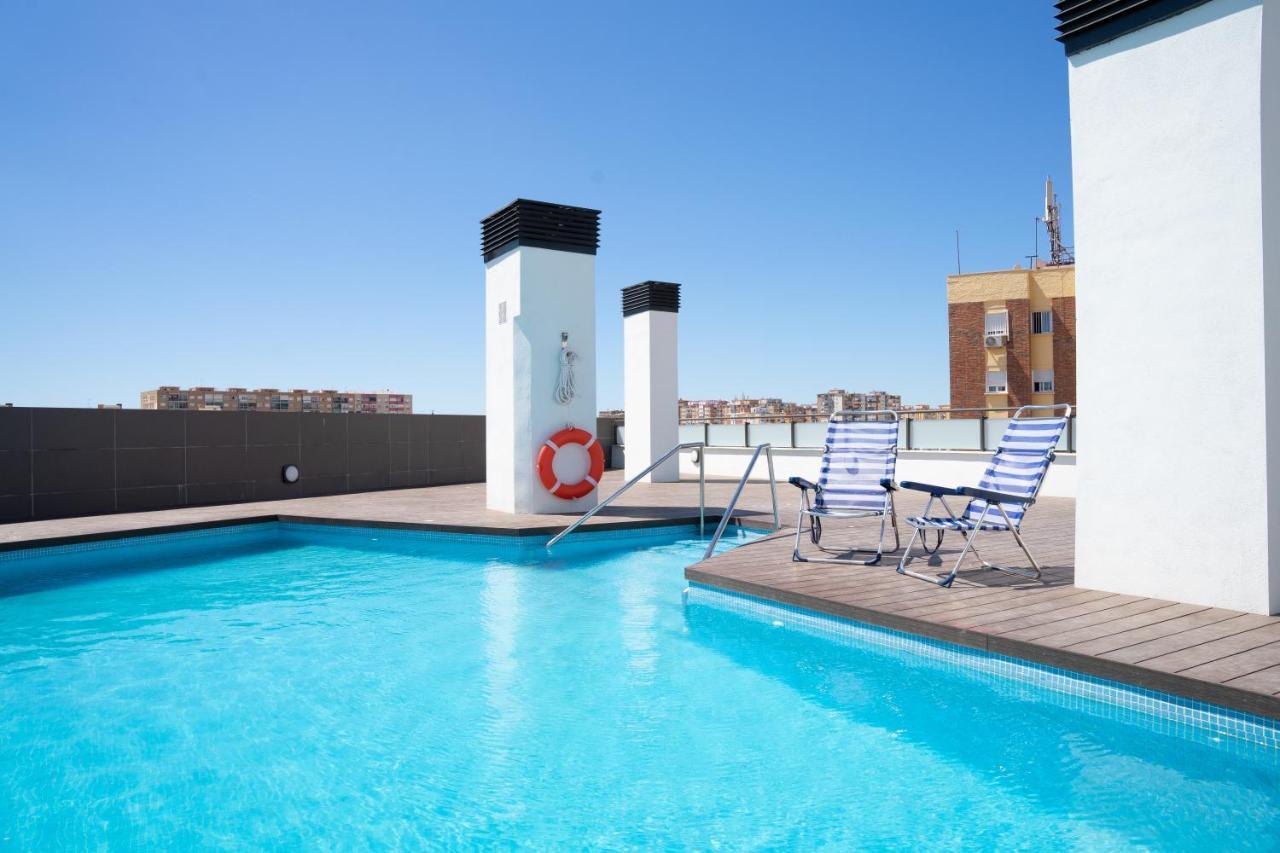 מאלגה Central Premium Pool Terrace New מראה חיצוני תמונה